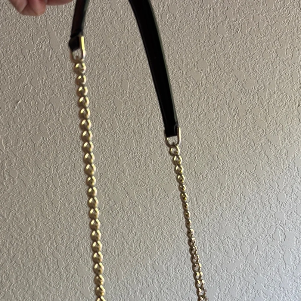 Kate Spade Black Quilted Crossbody Camera Bag - Picture 6 of 10